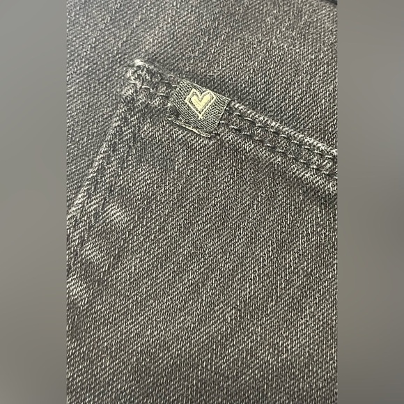 Hot Topic LoveSick Black High Waisted Jean Shorts Juniors Size 1 - Picture 9 of 16